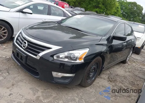 2015 Nissan Altima 2.5 S из США, поврежденный, VIN 1N4AL3AP2FN371932
